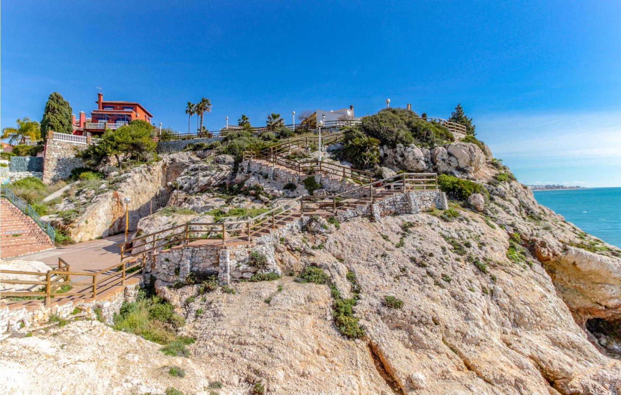 Awesome Home In Cala Del Moral With Kitchen La Cala Del Moral Екстериор снимка
